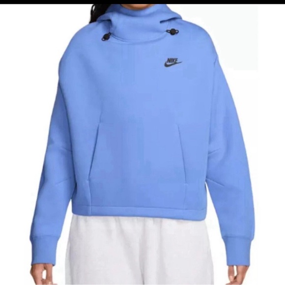 Nike Tops - NWT Nike Women's Sportswear Tech Fleece Oversized Hoodie Royal Pulse- X-Small XS